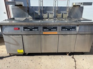 Frymaster Filter Magic II Natural Gas Triple Deep Fryer w/ 2 Electric Lift NICE