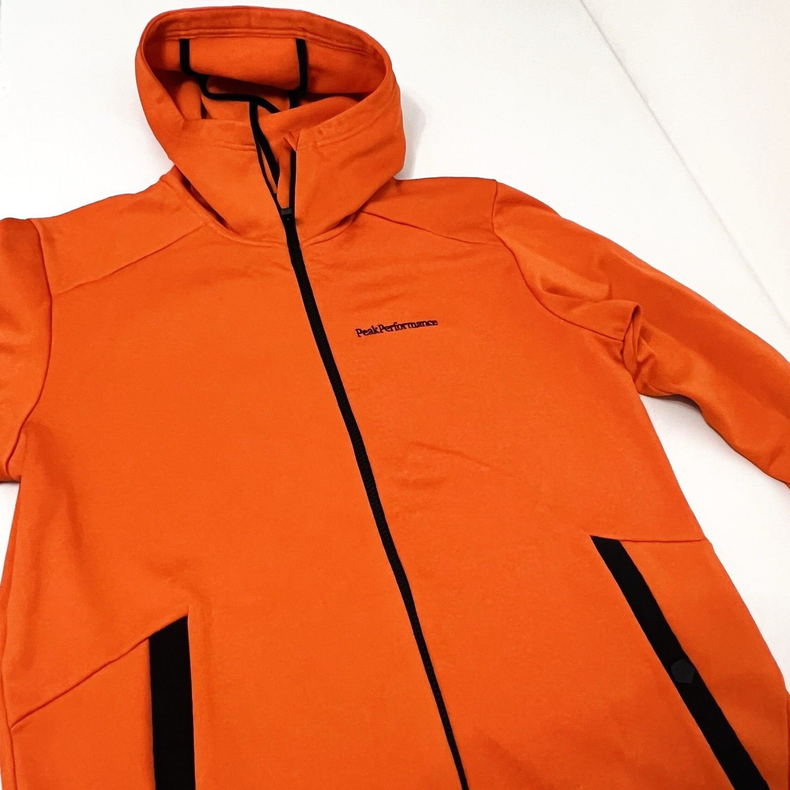 Peak Performance Softshell Hooded Jacket Medium M… - image 11