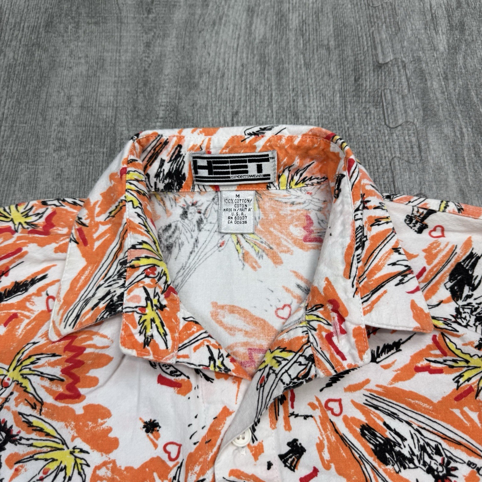 VTG 90S HEET SPORTSWEAR TROPICAL ORANGE BUTTON SHIRT USA STATUE OF LIBERTY M
