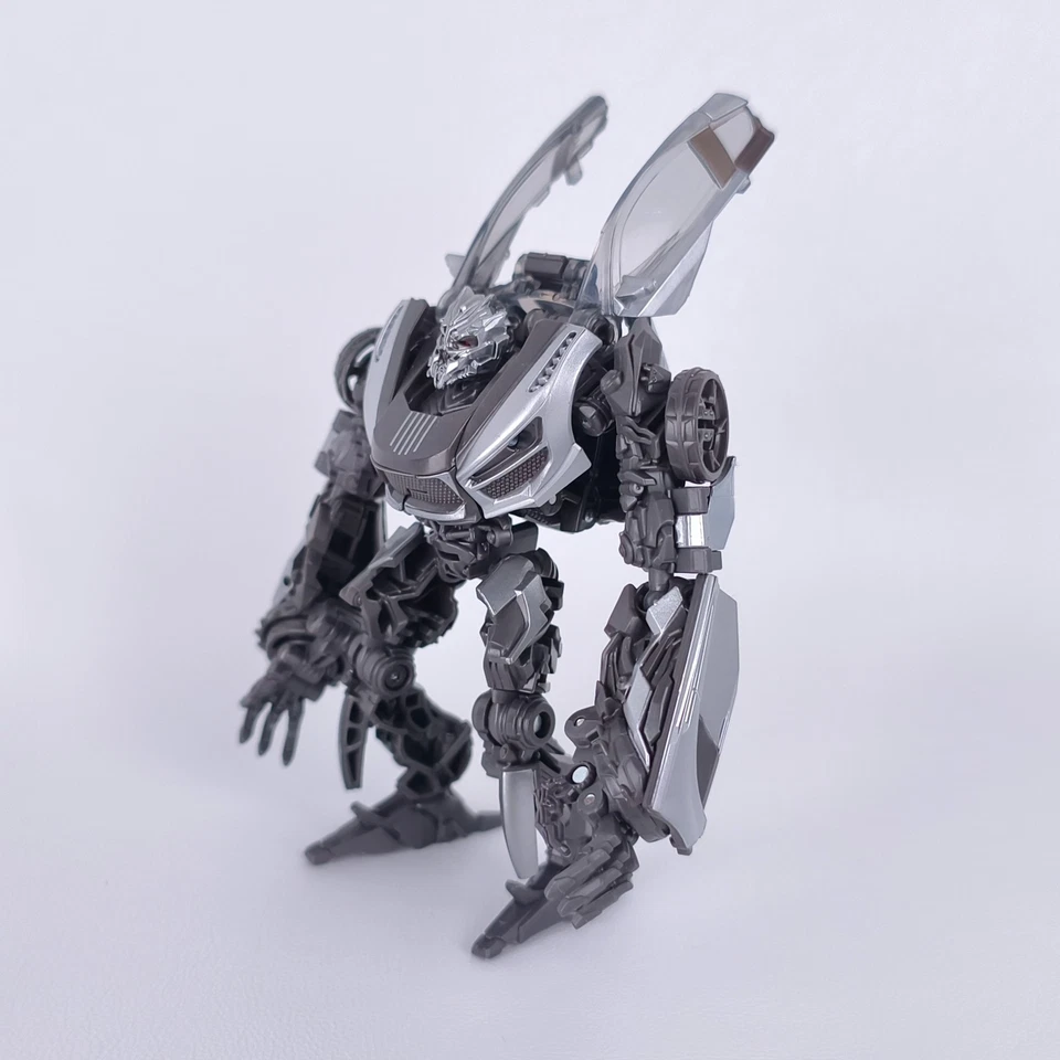 Transformers Sideways Complete SS-88 Studio Series Deluxe Class - Image 2 of 4