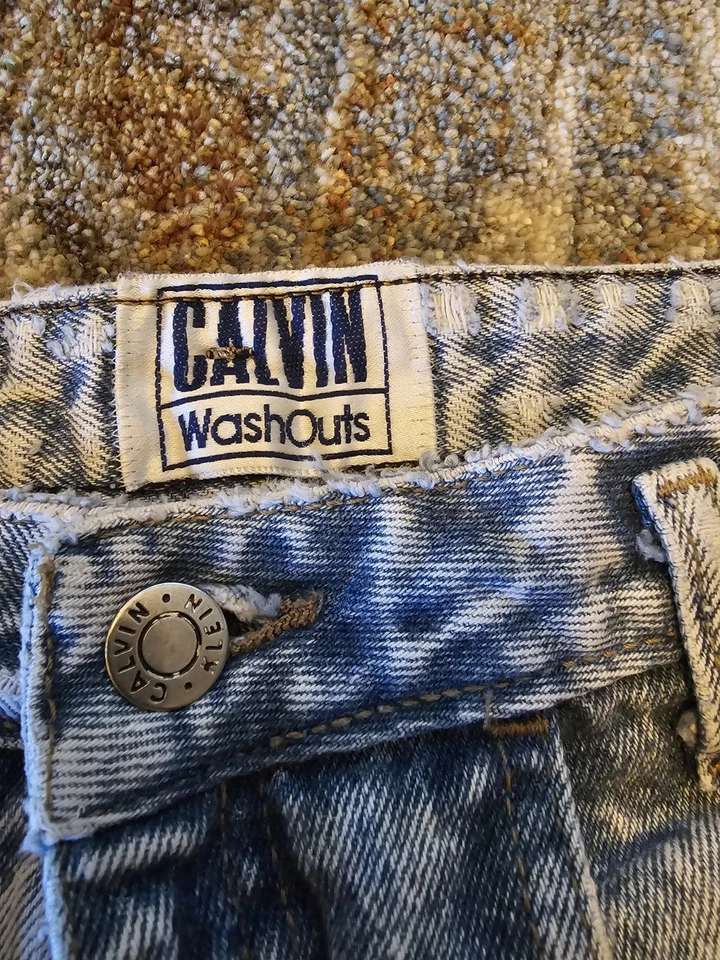 Pantalones cortos vaqueros vintage... Calvin Klein Wash Out. Talla 12/14 HALLAZGO RARO Foto 3 de 4