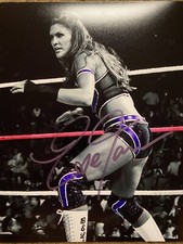 EVE TORRES SIGNED AUTOGRAPHED 8X10 WRESTLING PHOTO WWE WWF DIVAS