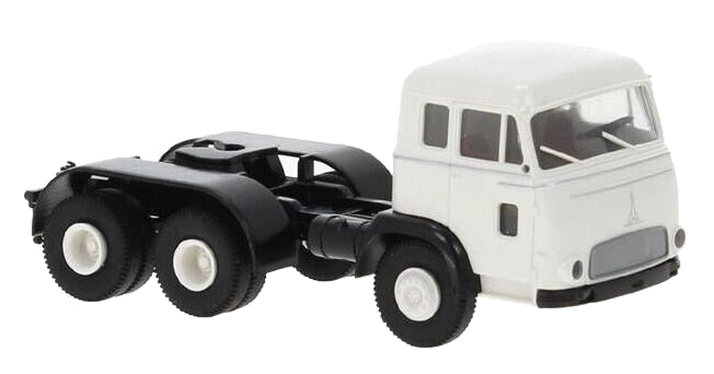 1:87 Scale Brekina 83227 1965 Magirus Saturn 6 x 4 Tractor Unit - BNIB