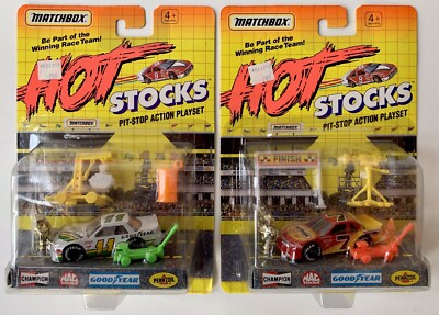 Lot of Two (2) 1991 Matchbox Hot Stocks Pit Stop Action Playsets - Cars #7 & #11
