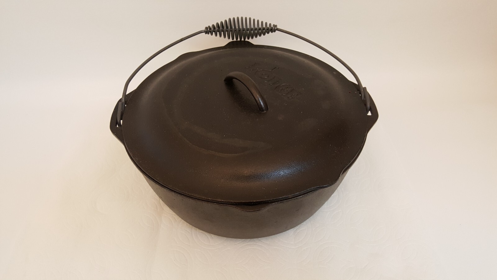 Lodge cast iron 10 DO stamp dutch oven + lid self basting cover USA gated handl eNotary