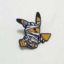 Pok mon Pikachu Mummy Halloween Costume 1" Metal Enamel Pin Brooch Anime Cute