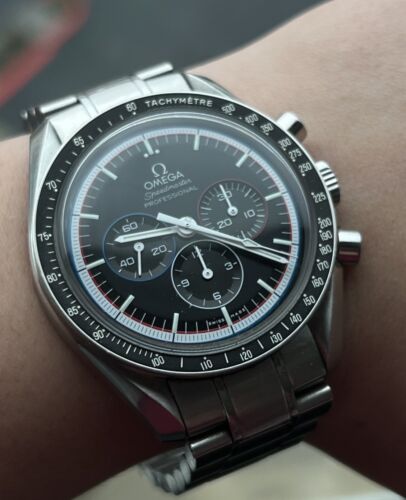 Omega Speedmaster Moon watch Apollo 15 40th Anniversary 311.30.42.30.01.003 - Afbeelding 1 van 7