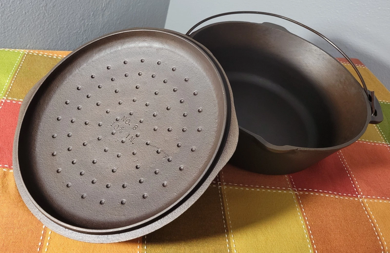 Vintage BSR No. 8 Dutch Oven w/Lid (Restored & Seasoned) FREE SHIPPING