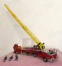 CORGI 1143 AMERICAN LAFRANCE Aerial Rescue Fire Engine Truck, Original, Vintage