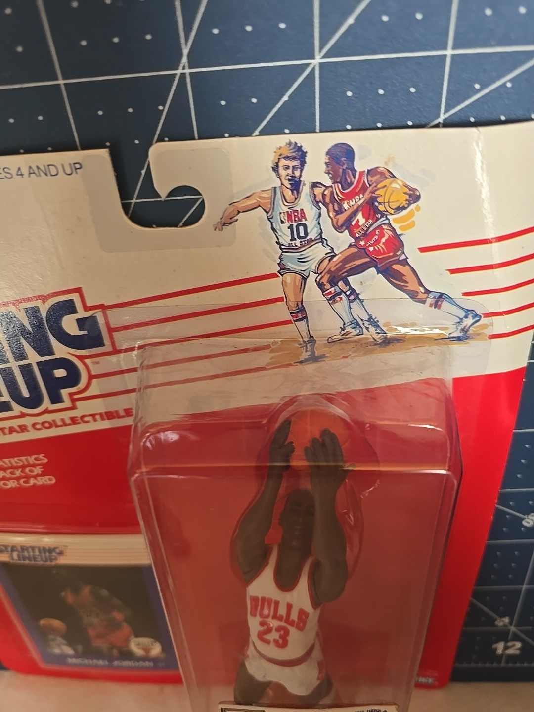 💥1988 Starting Lineup Michael Jordan Superstar Action Figure thumbnail 17