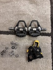 Komplettset mit Cleats / Shimano Ultegra PD-R8000 SPD-SL Carbon Pedale
