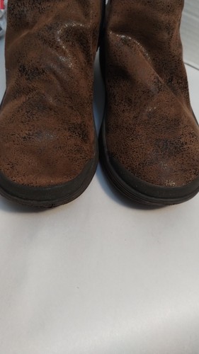 Stivaletti Bzees Domino Shooties marroni con supporto per arco plantare, taglia 8,5 M - Foto 13 di 13