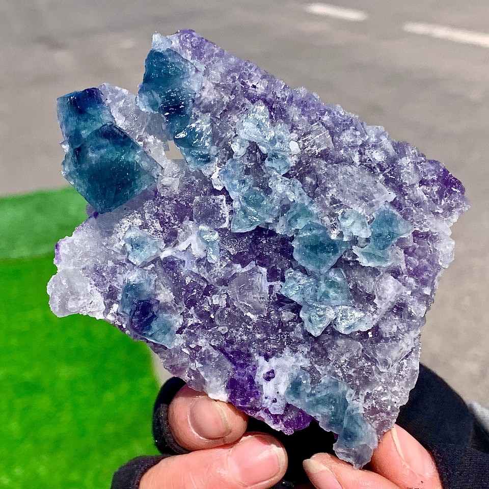 193GNatural transparent blue green flourite cluster chakra spiritual ...