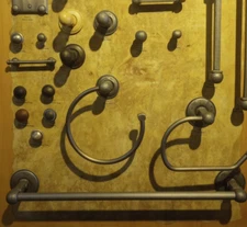 Une Grande Bath Hardware Antique Gold Towel Bar Towel Ring Toilet Paper Hook