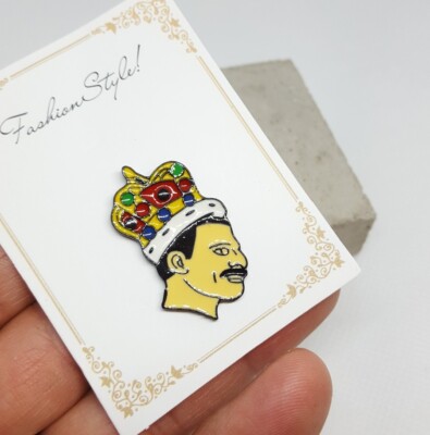 Freddy Mercury pin QUEEN SÄNGER ANSTECKER BOHEMIAN RHAPSODY ANSTECKNADEL NEU