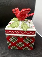 Fitz & Floyd Winterberry Christmas Box Ceramic Cardinal Macy's Exclusive 2012