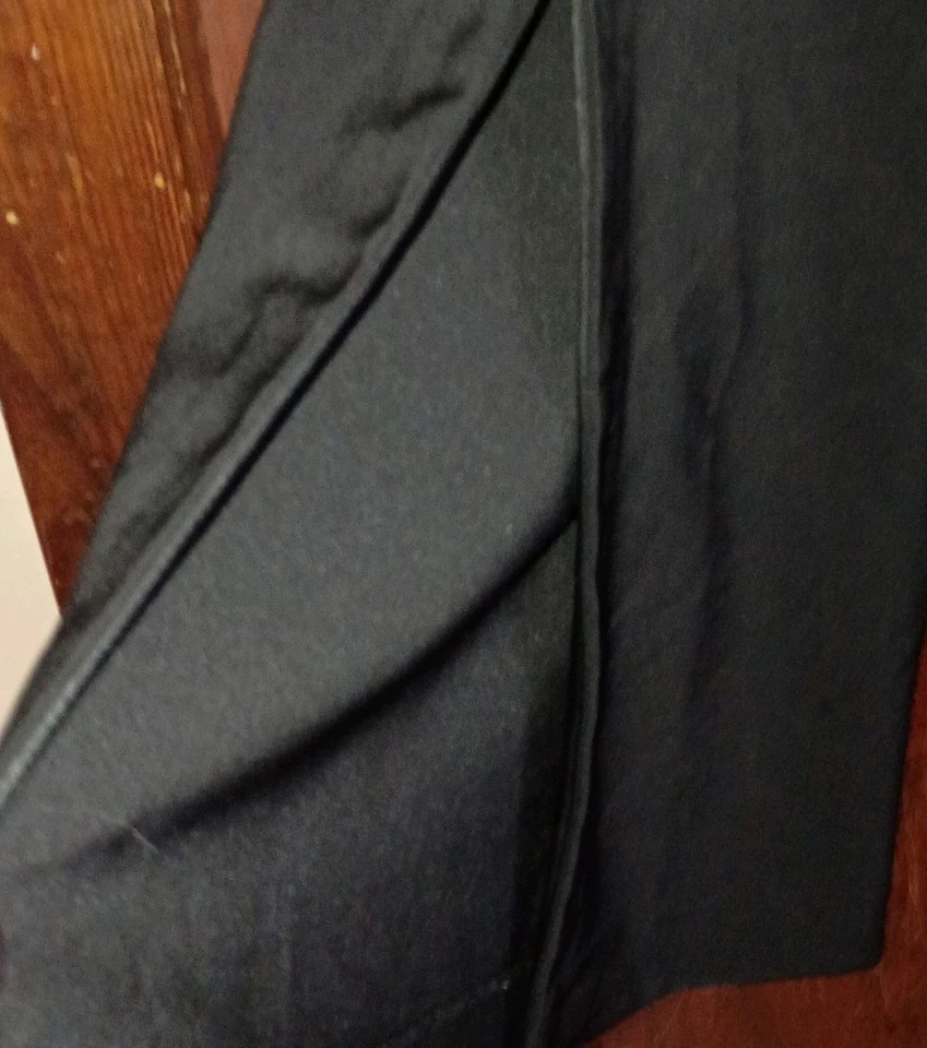 Pantalones de vestir con abertura inferior pierna ancha mercado negro de la Casa Blanca talla 10 Foto 4 de 4