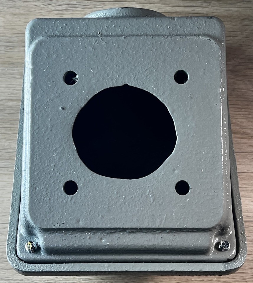 Cast Iron Electric Motor Conduit Junction Box Peckerhead 3.25” x 6.25 ...