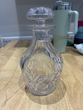 TUDOR Crystal Hand-crafted Full Leaf Fine English Crystal Decanter with Stopper