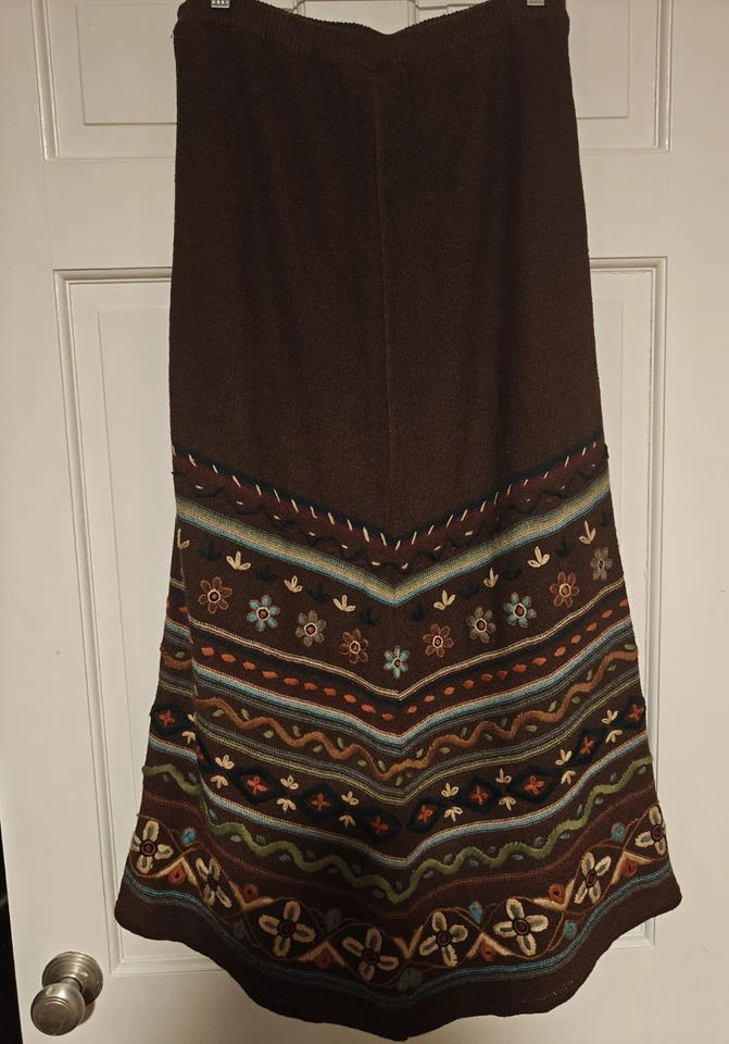 Falda Boho Western Double D Ranch Para Mujer Tejida Bordada Pequeña Foto 2 de 4