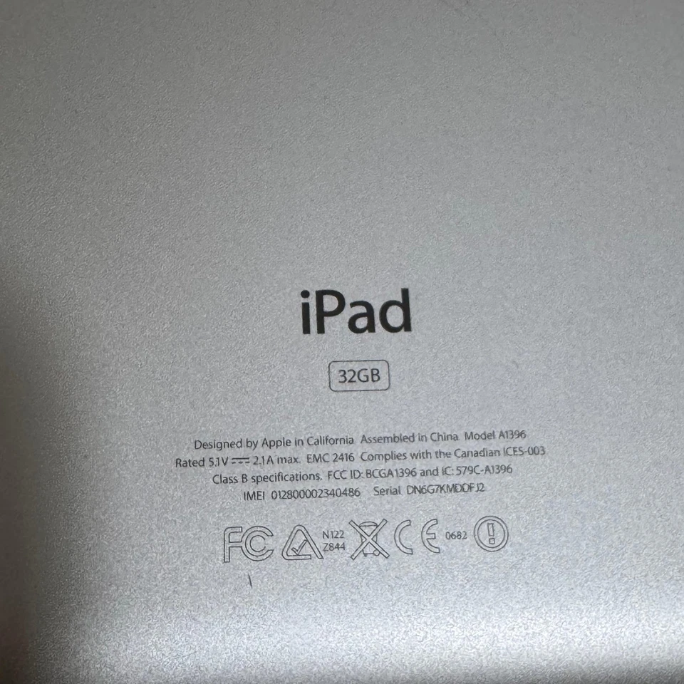 Apple iPad (3rd Generation) 32GB White[A1430] [iPad3, 3] Wifi + Cellular working - Image 4 of 4