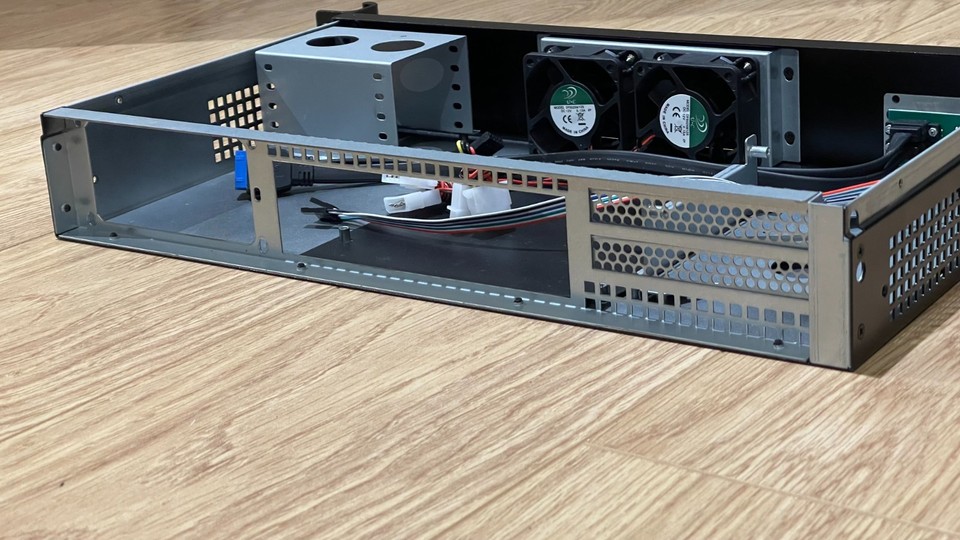 1.5U Rack Mount PC Computer Chassis Case Empty 250mm deep Mini-ITX ...