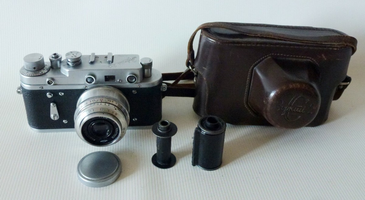 Zorki-2S Зоркий-2C Russian Rangefinder camera copy LEICA 1957