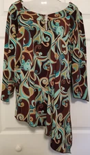 Fashion Bug Women's Top Stretch Size 22/24 Geometric Design Asymmetrical Hemline