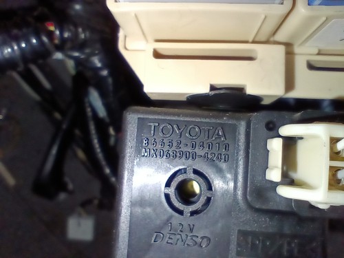 TOYOTA LEXUS TUNDRA AVALON SKID CONTROL BUZZER MODULE 86652-04010 OEM 2004-2017 - Picture 3 of 8