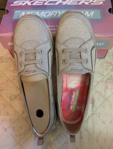 skechers sn 23317