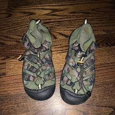 Keen Sandals Size 5 Camo hiking waterproof EU 37 Boys Girls Men Women kids