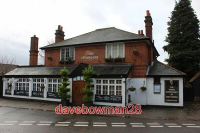 PHOTO  THREE HORSESHOES SEER GREEN 2016