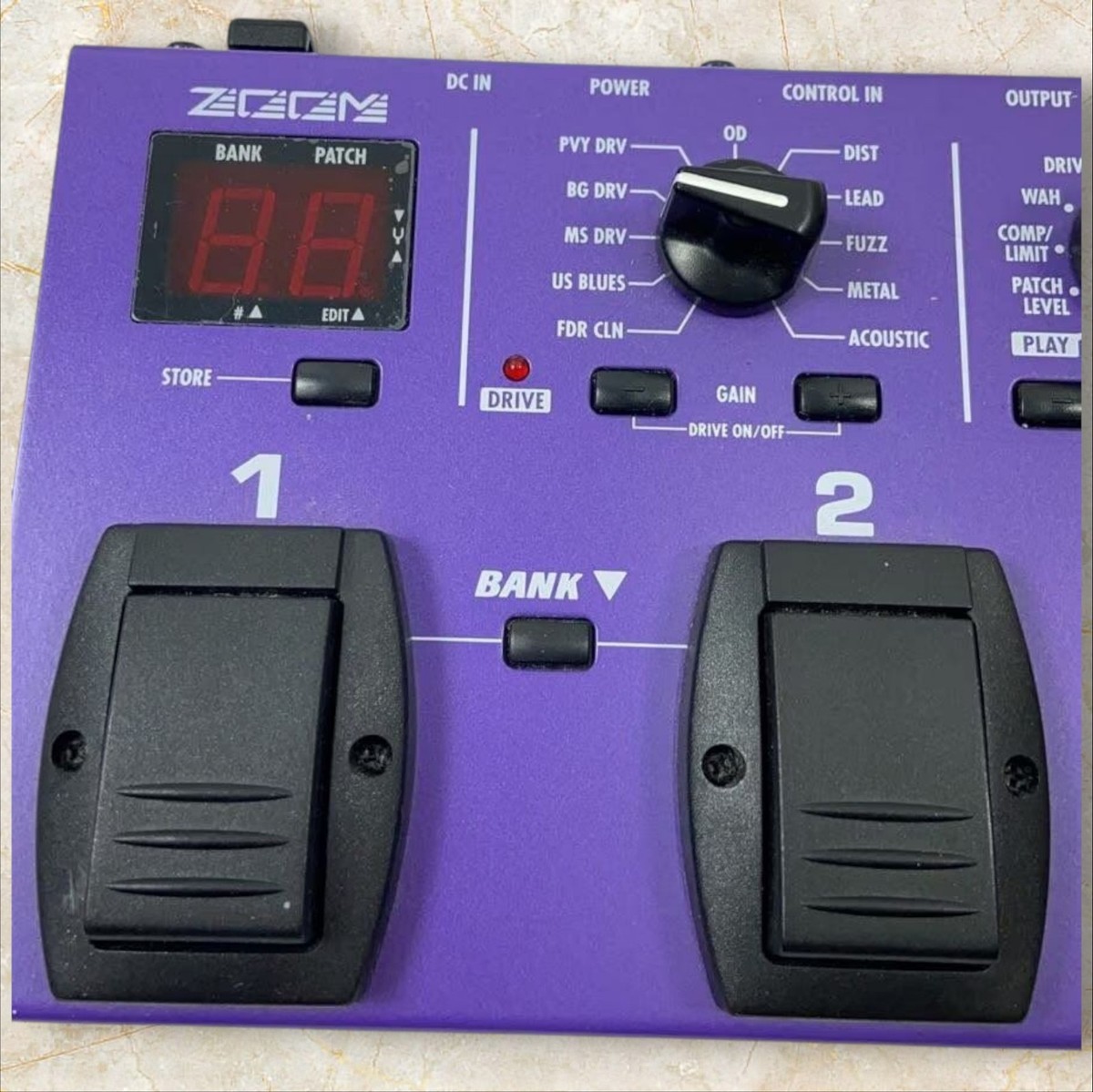 限定カラー・激レア】ZOOM GFX-1 ギターエフェクター 限定カラー