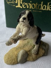 Spaniel Black and White (playing) Collectable Teviotdale Dog Figurine