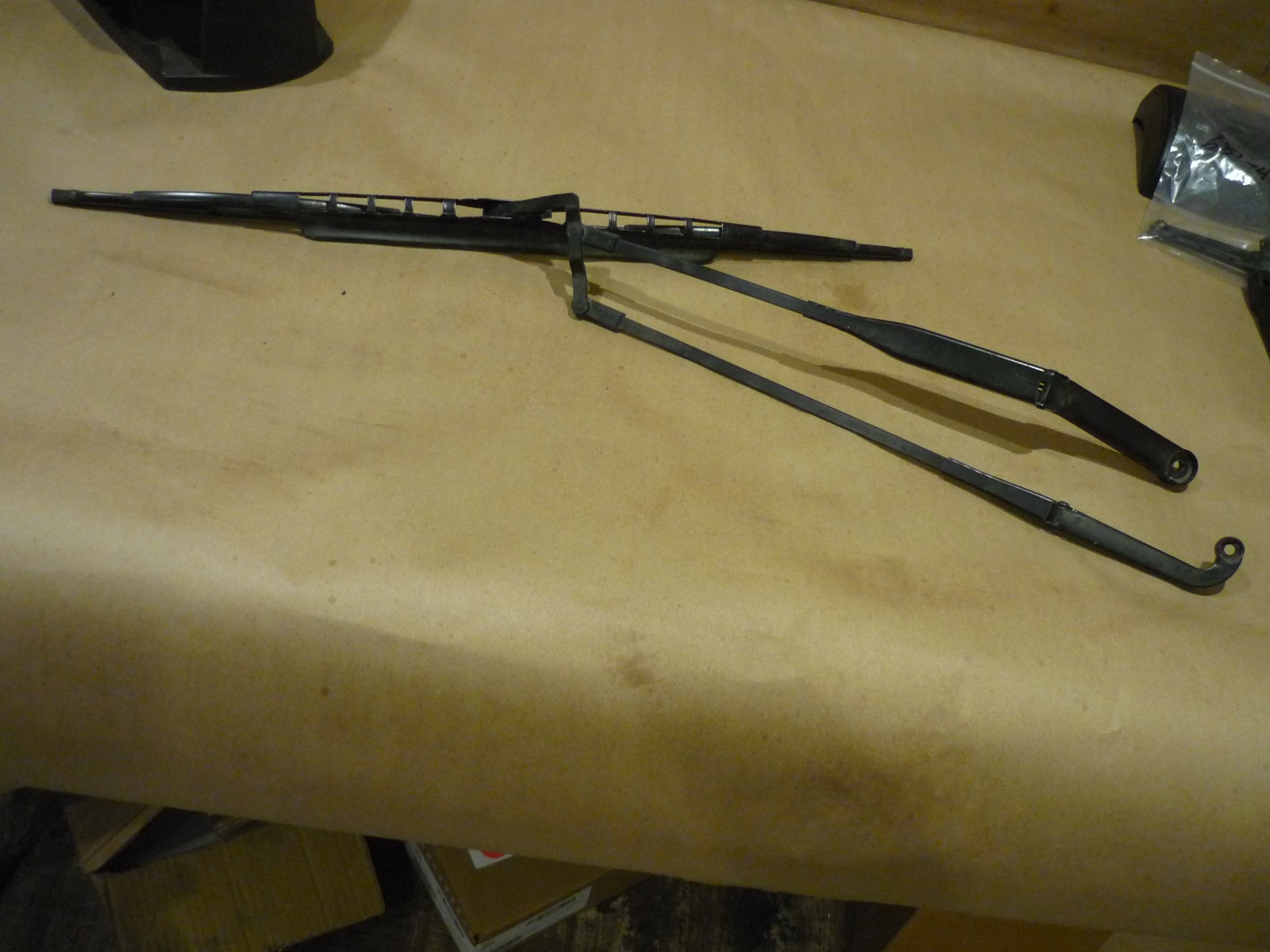 Ferrari 360, 430 - LH Windshield Wiper Arm - P/N 65409200