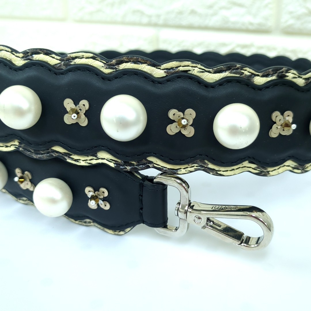 Fendi Leather Python Pearl Strap You Shoulder Str… - image 3