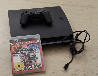 Sony PlayStation 3 Slim Heimkonsole Schwarz mit Controller, Inklusive Spiel