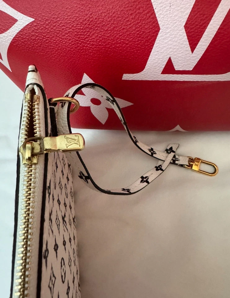 Auténtico Louis Vuitton Neverfull Monograma Gigante MM Forro Rojo/Rosa Con Bolsa Foto 4 de 4