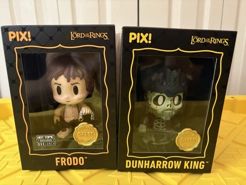 Thrilljoy Frodo Hot Topic Chase & Dunharrow King Chase Lot Lord Of The Rings