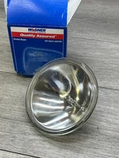 Wagner Sealed Beam Off Road Lighting 4537 Landing, Aircraft 13 Volts
