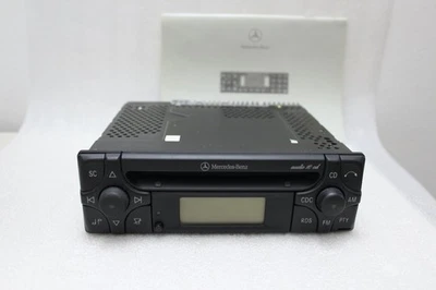 Original Mercedes R170 Radio C170 A170 SLK-Klasse Audio 10 CD MF2199 - Bild 1 von 2