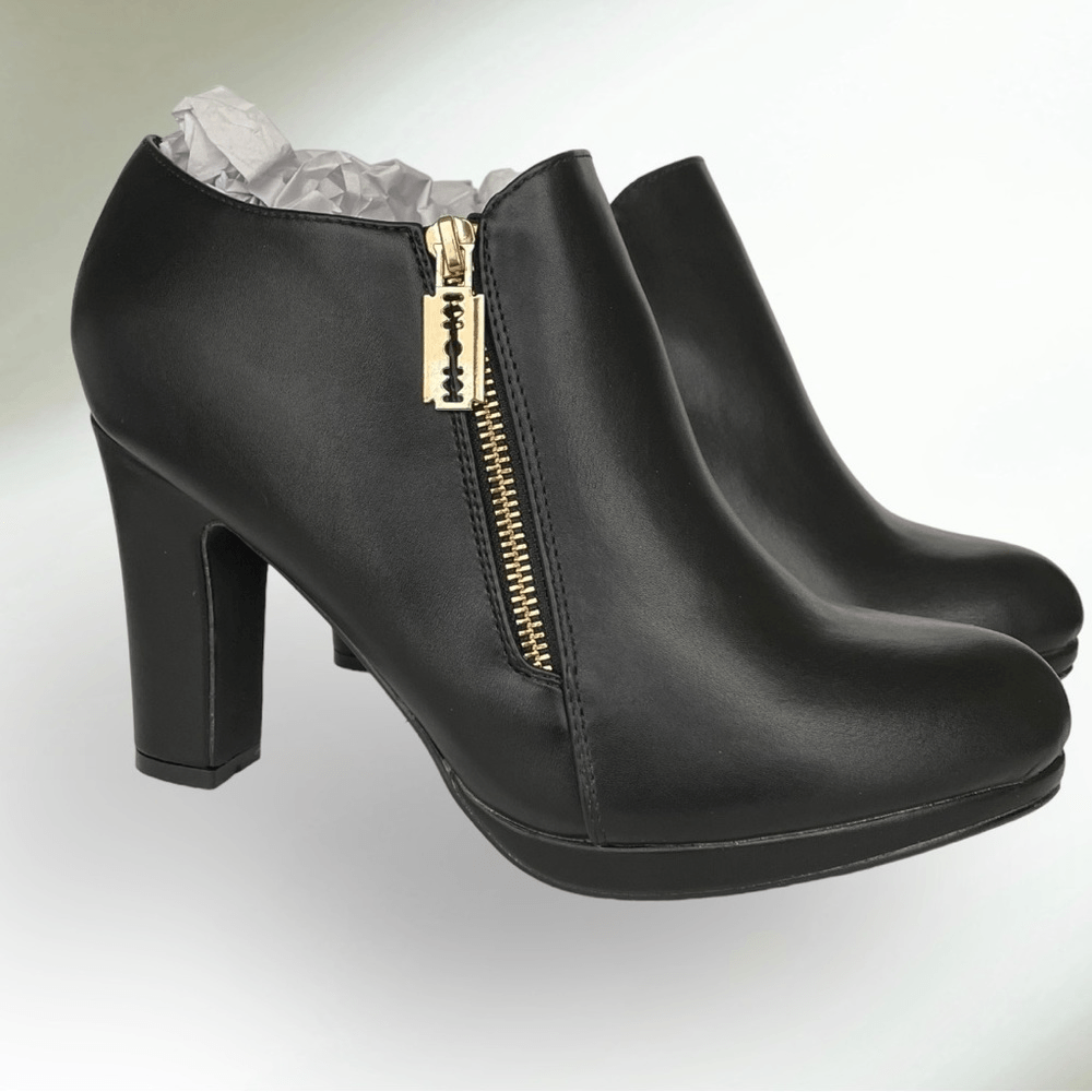 Black Block Heel Ankle Boots in Size 10 Perfect for Style and Comfort