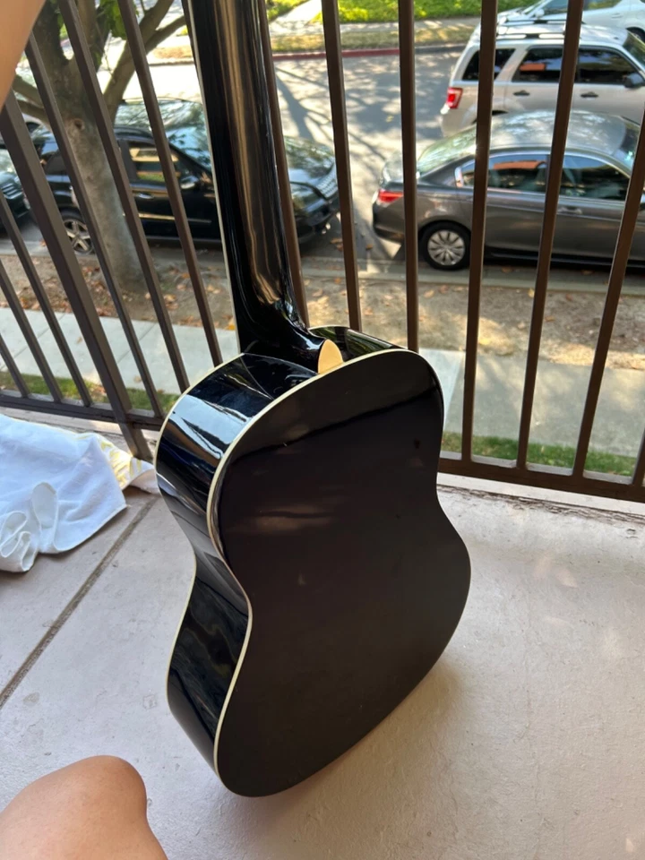 Guitarra acústica Rogue RA-090 Dreadnought Foto 4 de 4