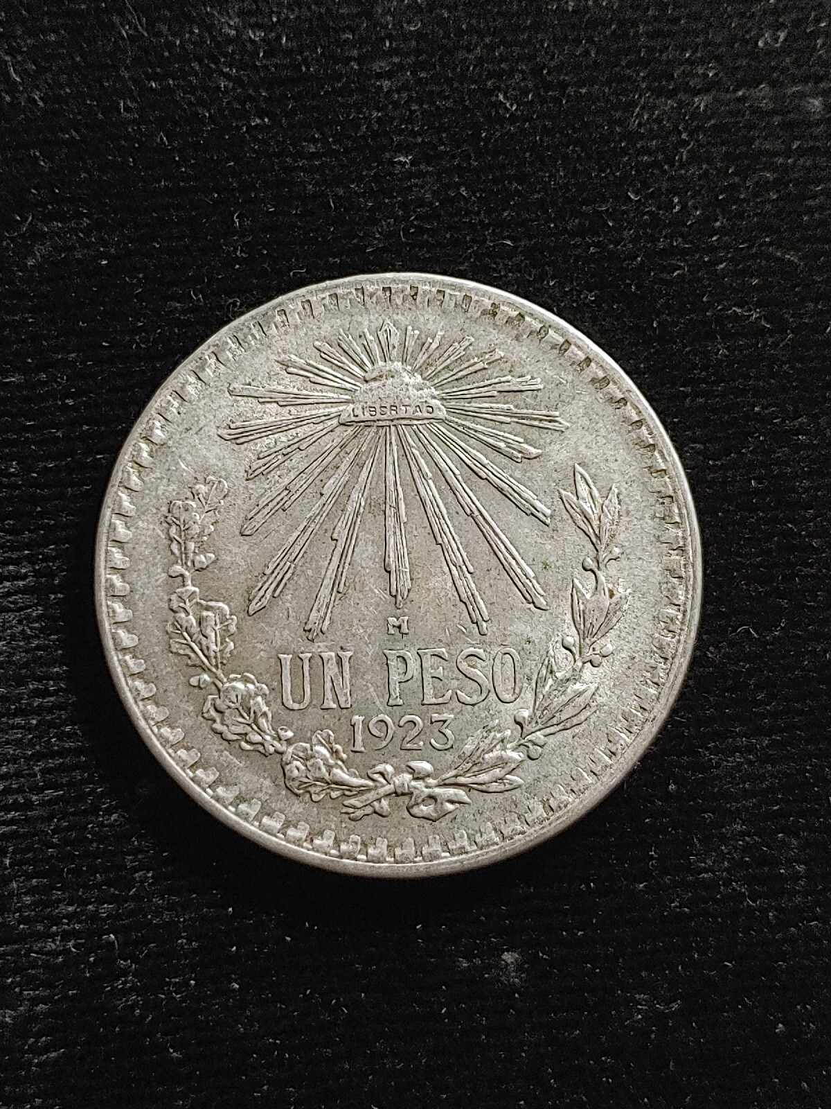 Picture 1 of 2
