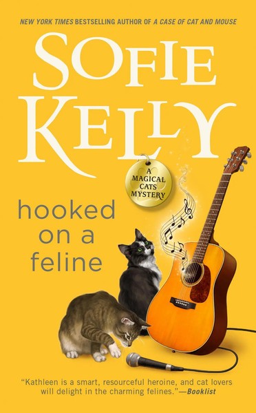Hooked On A Feline | Sofie Kelly | Taschenbuch | Einband - Flex.(Paperback)-image