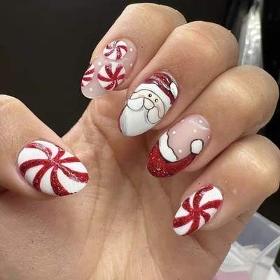 Winter Theme Artificial Nail 24Pcs False Nail Snowflake Designs For Women