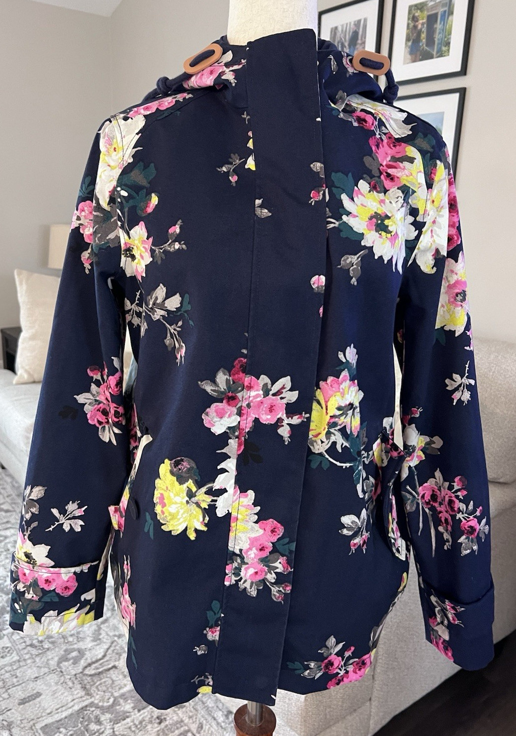 Joules Right As Rain Waterproof Navy Floral Raincoat Jacket  Size US 8