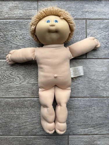 Vintage 1985 Cabbage Patch Kids Babies - Lot of 3 Dolls 2 Boys & 1 Girl