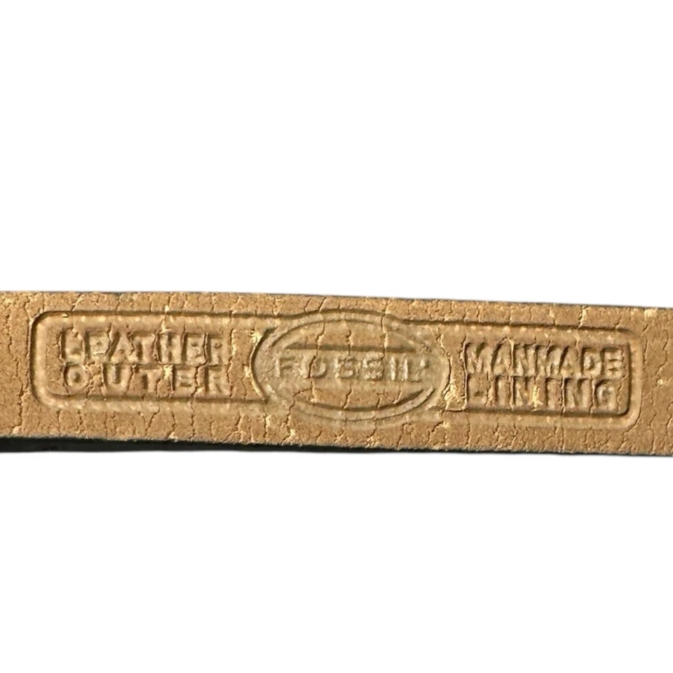 Cinturón Fossil Slim Metálico Plateado Mujer Talla S Cuero Exterior Cuentas Forro Hecho por el Hombre Foto 2 de 4
