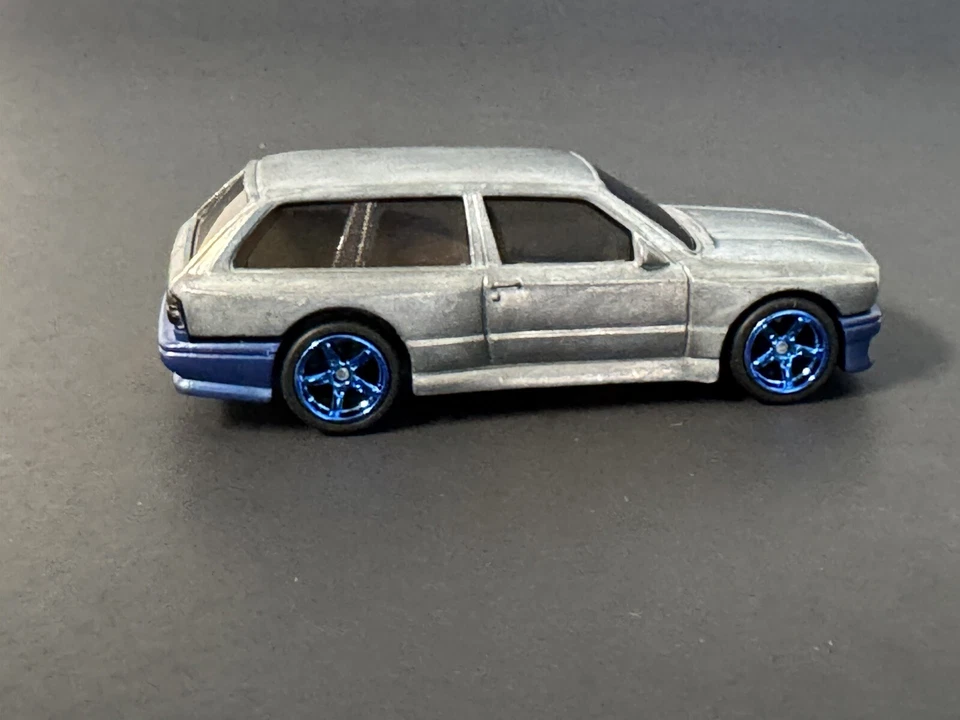 HOT WHEELS PROTOTYPE TEST-RUN RAW BODY RIVET BMW M3 Wagon Unique ! - Image 2 of 4